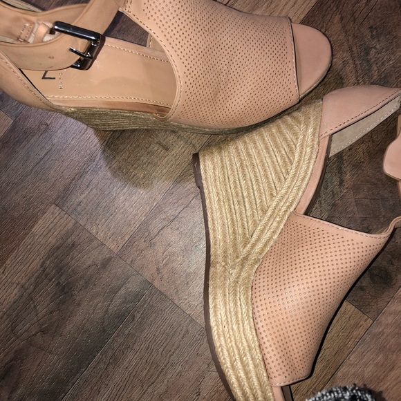 Marc Fisher Allison Perforated Espadrille Sandal - Picture 3 of 8